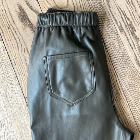 ZARA Faux Leather Pants - Picture 5 of 5